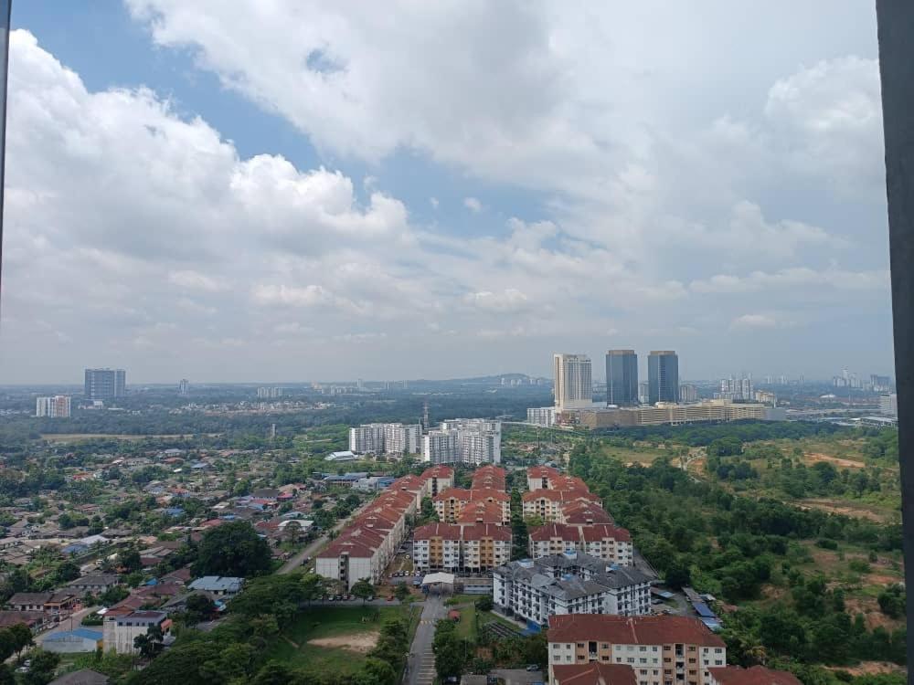 One Tebrau By Antlerzone Apartment Johor Bahru Exterior photo