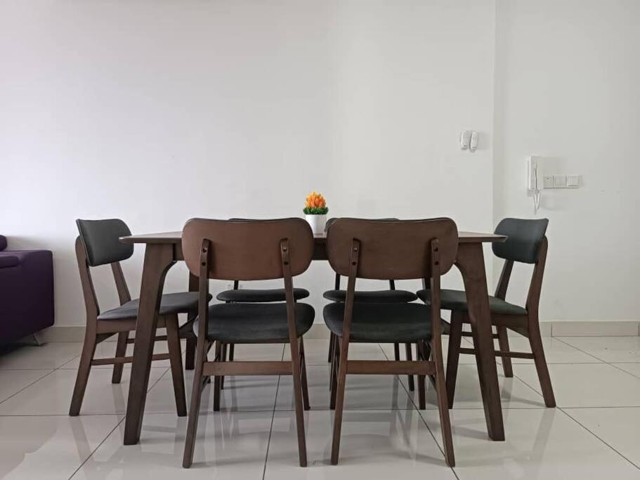 One Tebrau By Antlerzone Apartment Johor Bahru Exterior photo
